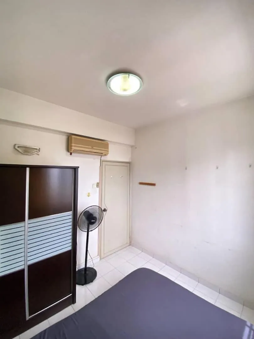 Sunny Point Complex Apartment Gelugor